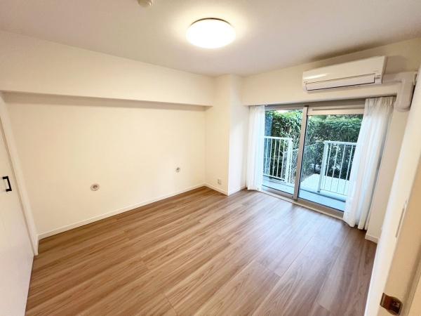 エクセレンス八王子(洋室)