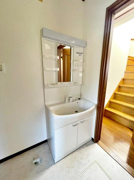 八王子市西寺方町の中古一戸建て