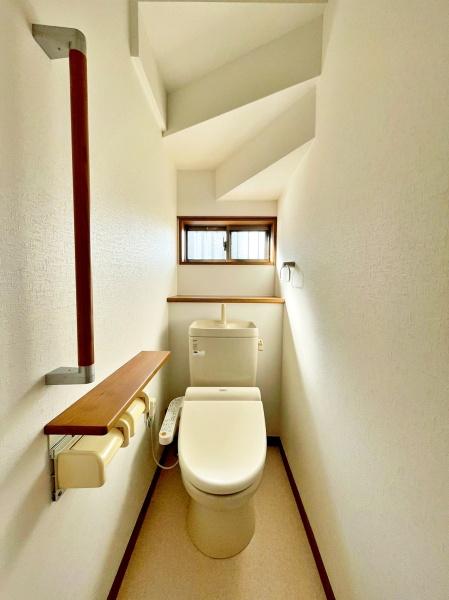 八王子市西寺方町の中古一戸建て