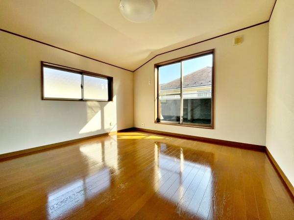 八王子市西寺方町の中古一戸建て