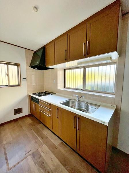 八王子市西寺方町の中古一戸建て