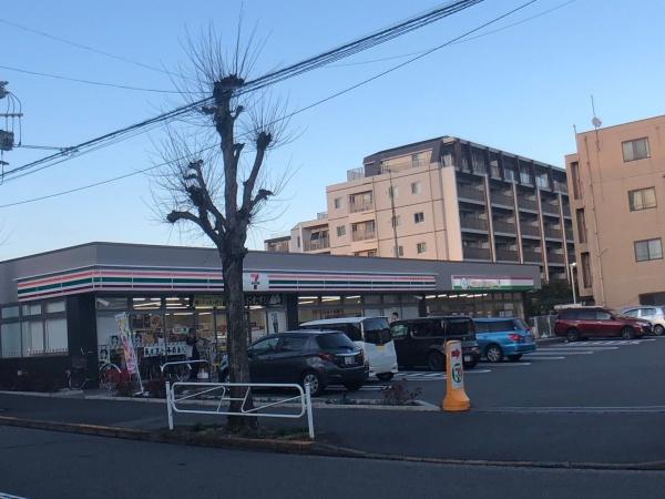 高尾パークハイツＡ棟(セブン-イレブン八王子狭間町店)