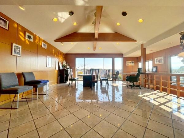 八王子市緑町の中古一戸建て