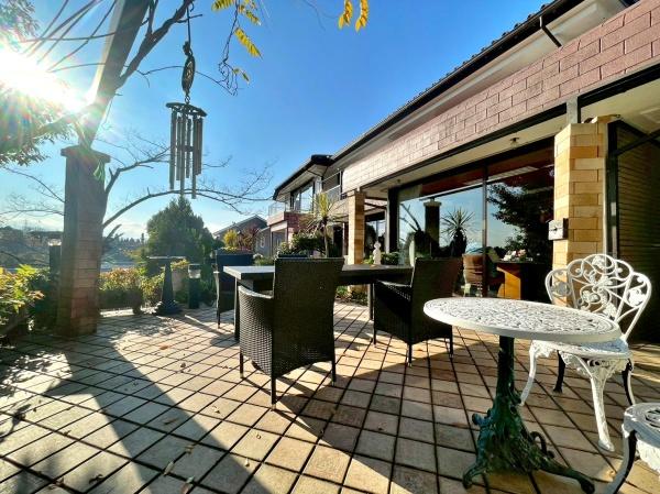 八王子市緑町の中古一戸建て