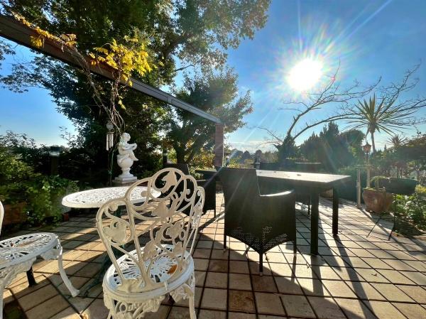 八王子市緑町の中古一戸建て