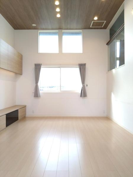 八王子市絹ヶ丘2丁目　中古戸建