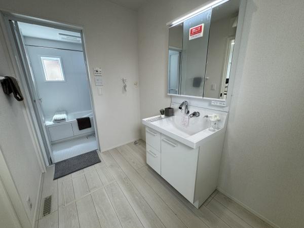 八王子市下恩方町の中古一戸建て
