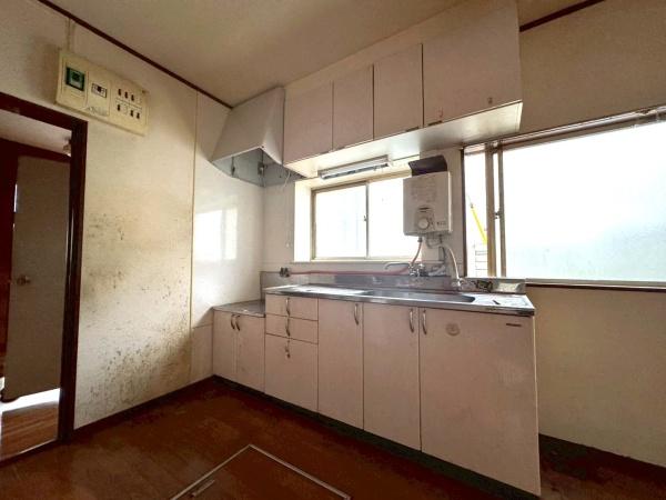 八王子市諏訪町　中古戸建
