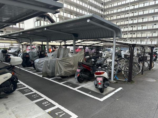 秀和めじろ台レジデンス