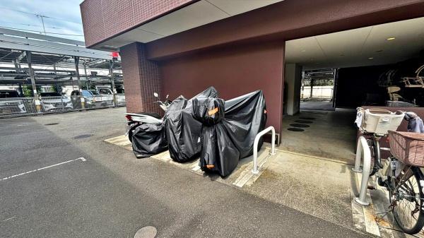 グローベルガーデン豊田ディーセントスクエア