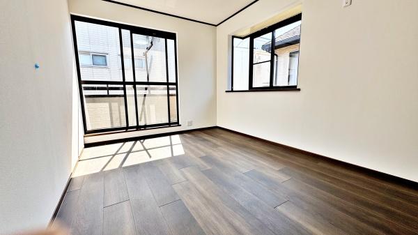 八王子市絹ケ丘１丁目の中古一戸建て