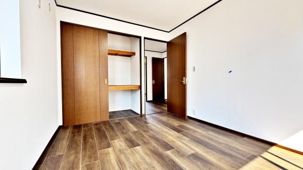 八王子市絹ケ丘１丁目の中古一戸建て