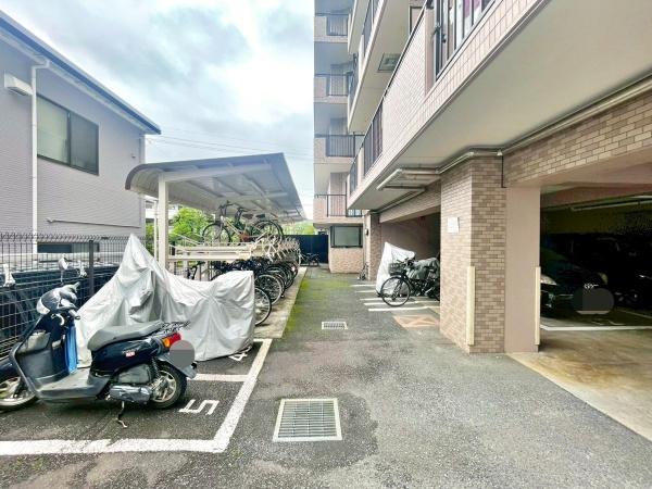 ビッグヴァン京王堀之内参番館