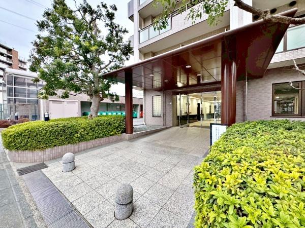 レールシティ八王子かえで通り