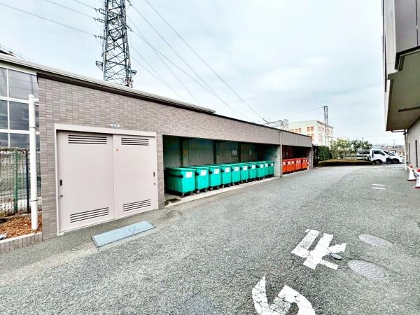 レールシティ八王子かえで通り