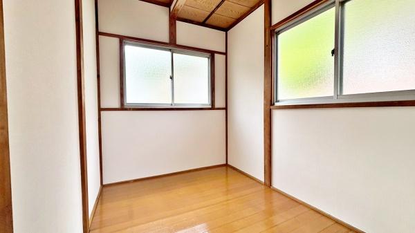 八王子市初沢町の中古一戸建て
