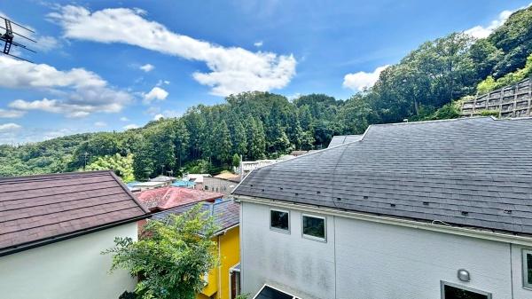八王子市初沢町の中古一戸建て