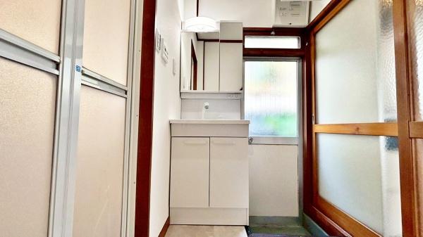 八王子市初沢町の中古一戸建て