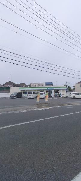 サンコーポ八王子(ファミリーマート八王子陣馬街道店)