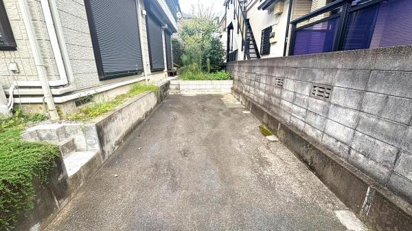 八王子市楢原町の中古一戸建て