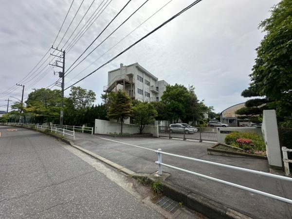 八王子市北野台4丁目　1号棟(八王子市立高嶺小学校)