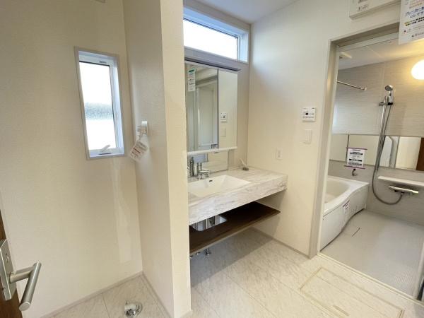 八王子市上野町　新築戸建