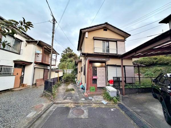 八王子市西寺方町の中古一戸建て