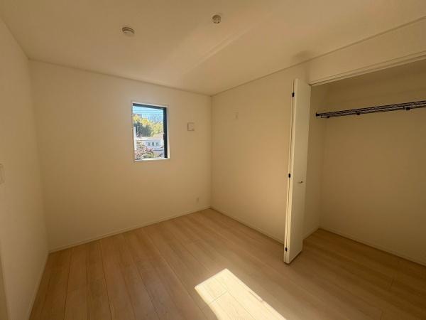 八王子市館町の新築一戸建