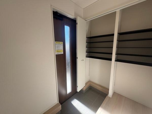 八王子市館町の新築一戸建