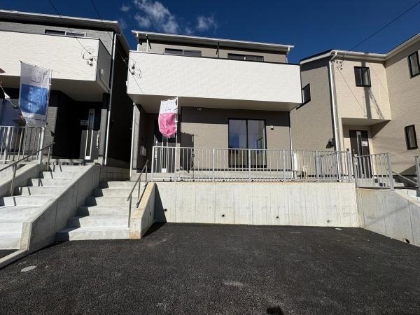 八王子市館町の新築一戸建