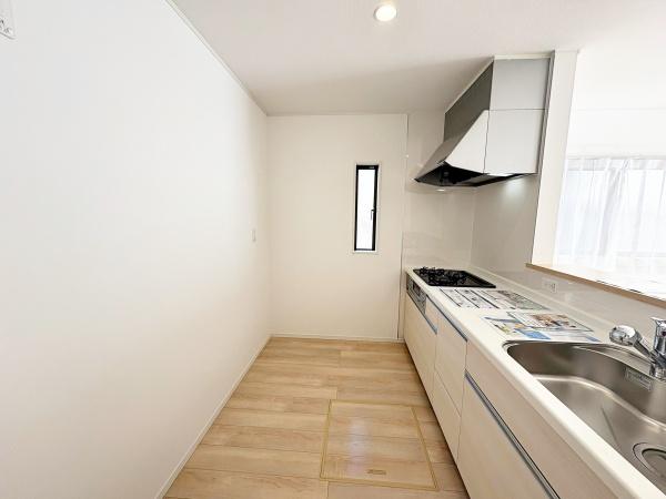 八王子市館町の新築一戸建