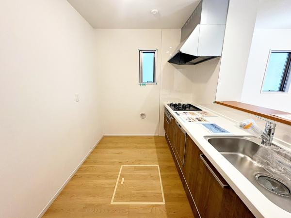 八王子市鑓水２丁目の新築一戸建