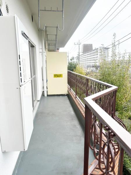 京王めじろ台マンションＥ棟
