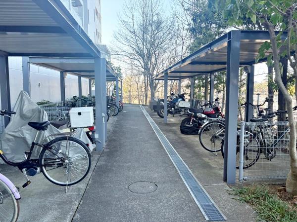 蓮生寺公園通り三番街６号棟