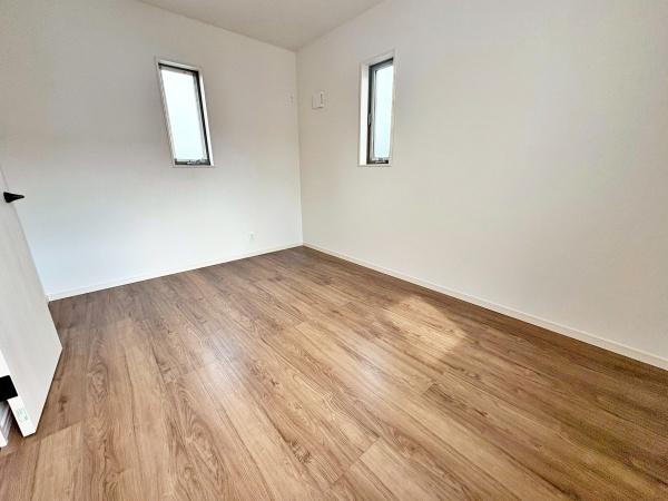 八王子市絹ケ丘2丁目の新築一戸建(洋室)