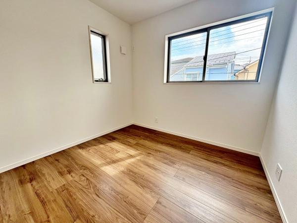 八王子市絹ケ丘2丁目の新築一戸建(洋室)