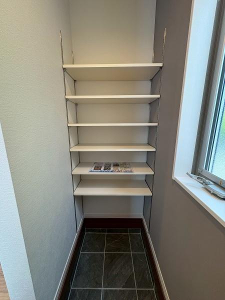 八王子市絹ケ丘2丁目の新築一戸建(収納)