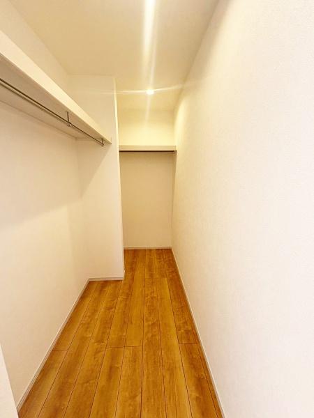 八王子市泉町の新築一戸建