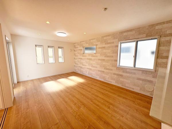 八王子市泉町の新築一戸建