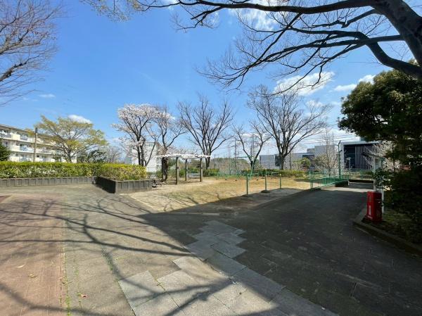 松が谷団地６－２号棟
