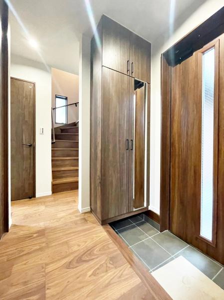 CLASSIC　MODERN　STYLE
