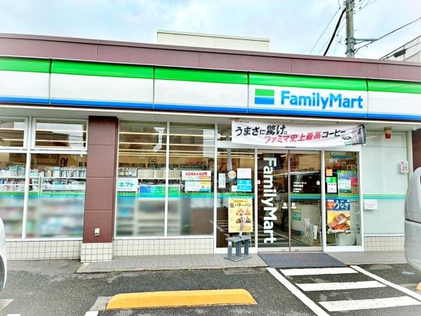 グランベル鷺宮サンクチュアリ(ファミリーマート中野白鷺店)