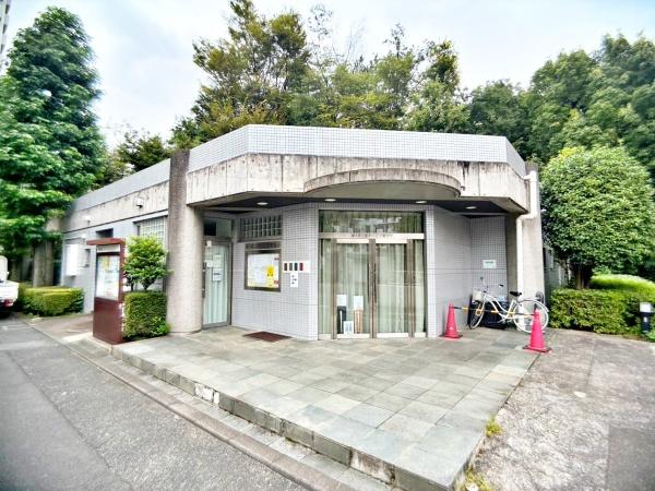 光が丘パークタウン春の風公園街