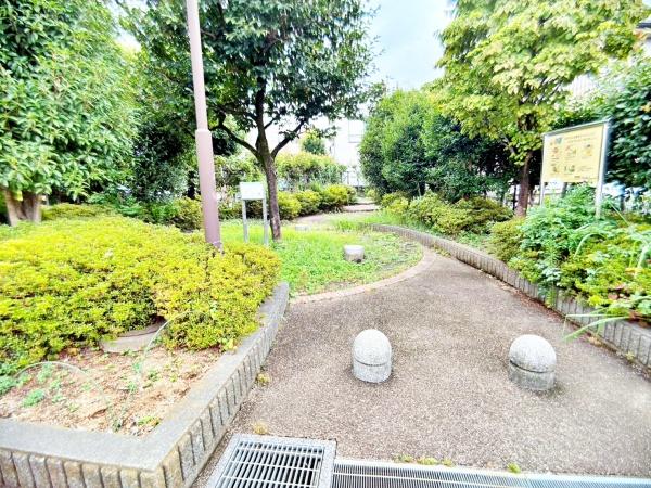 パーク・ハイム氷川台西(練馬区立ほそがみ緑地)