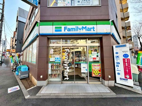 グランシーナ八幡山リスパイア(ファミリーマート八幡山駅北店)