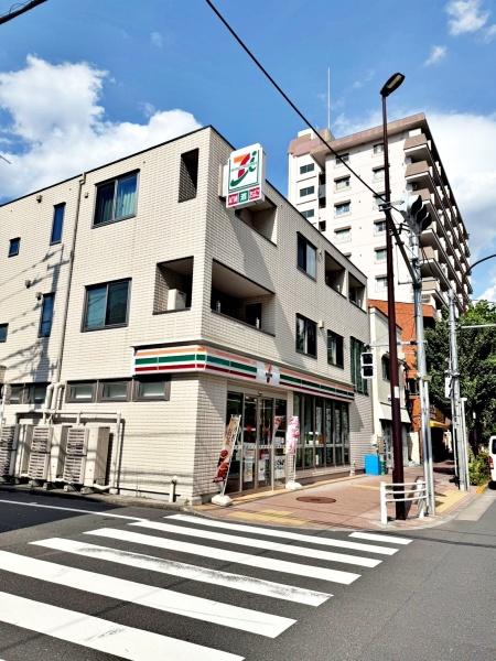 カーサ中村(セブンイレブン練馬豊玉北4丁目店)