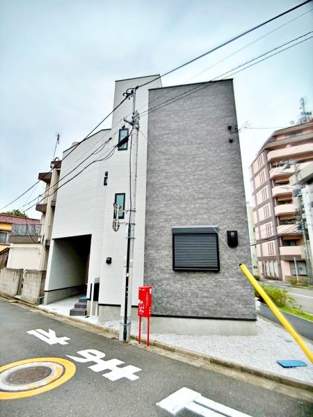 中野区弥生町4丁目　新築戸建