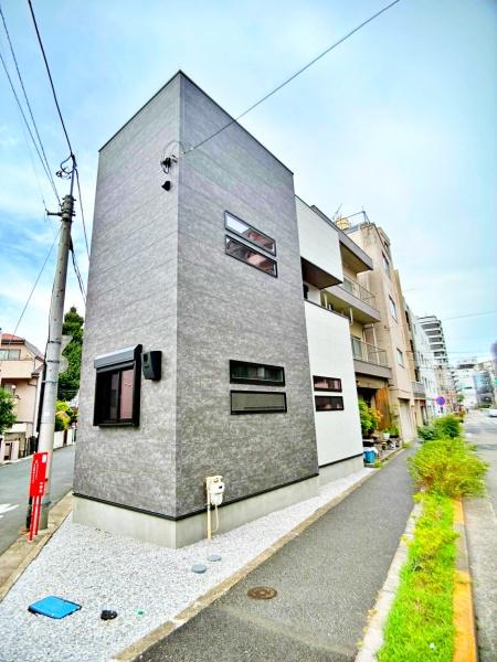 中野区弥生町4丁目　新築戸建