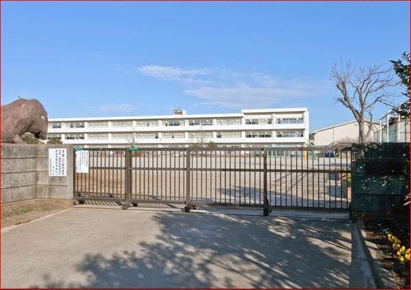 市原市青葉台6丁目の中古一戸建て(市原市立青葉台小学校)