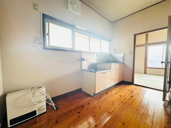 JR内房線　館山市館山　クラウンヒルズ　売アパート